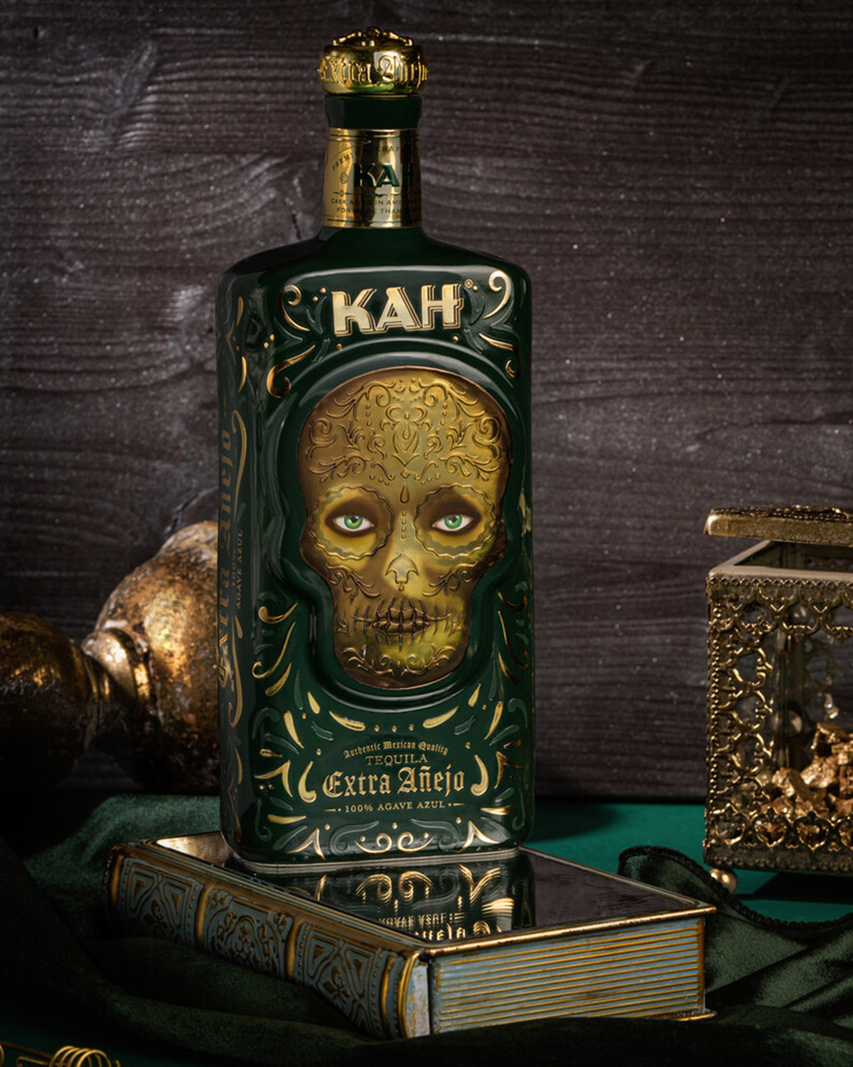 KAH Tequila Extra Anejo
